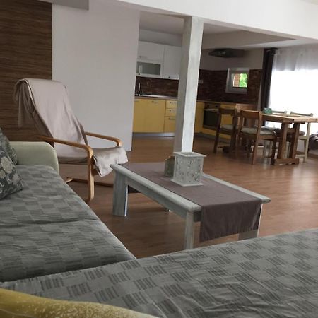 Hillside Bio Resort Apartment With Mountain View Prebold Ngoại thất bức ảnh